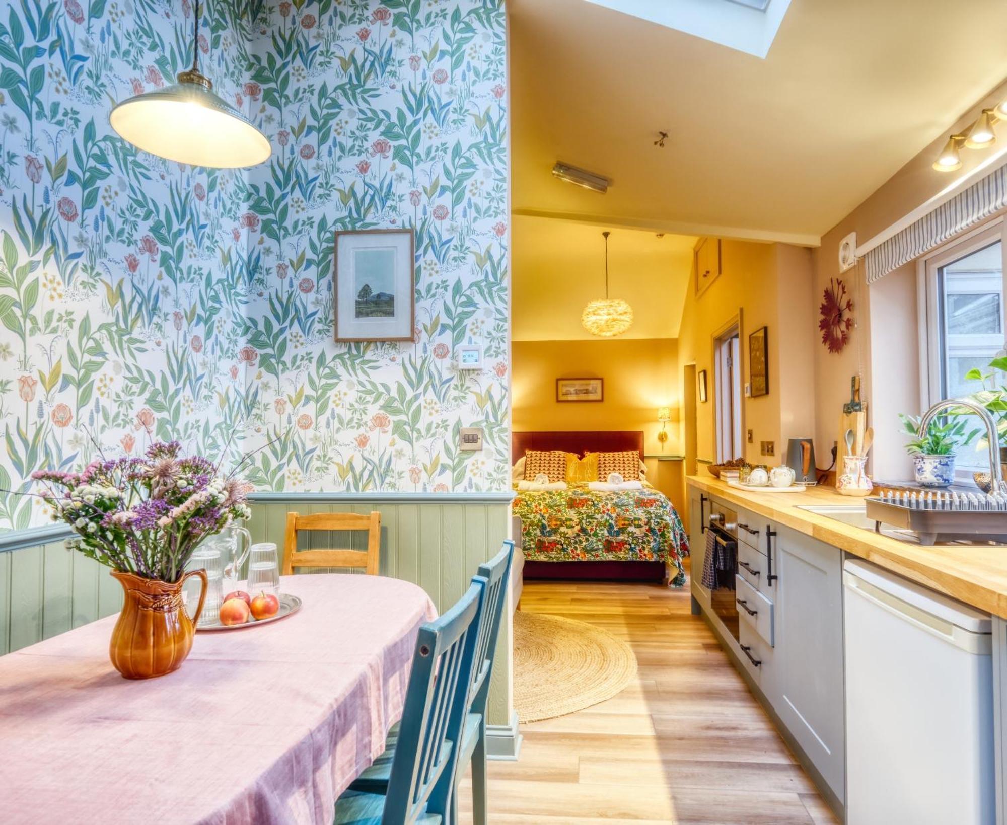 ホテル The Bluebell バース 部屋 写真